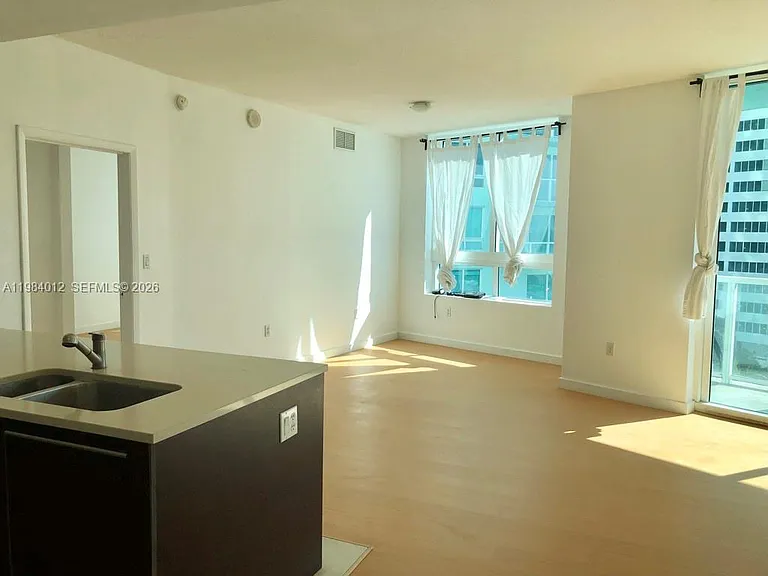 1900 N Bayshore Dr #1619 — Photo 10
