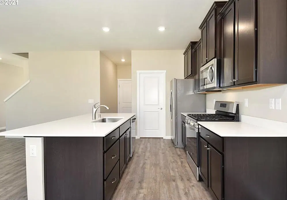 15408 NE 72nd Ave — Photo 4