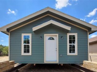 450 Diaz St, San Benito, TX 78586