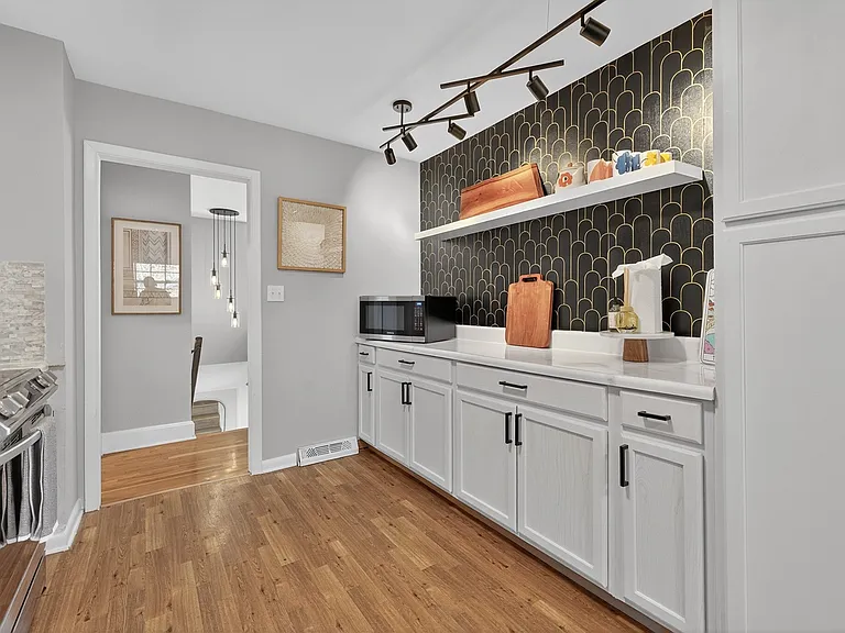 6013 Ferndale Pl — Photo 26