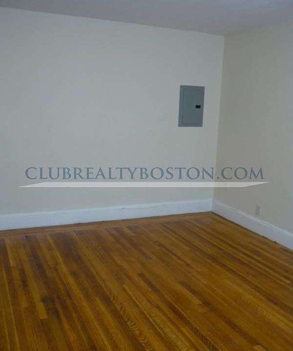 1st image of 1615 Commonwealth Ave #25B