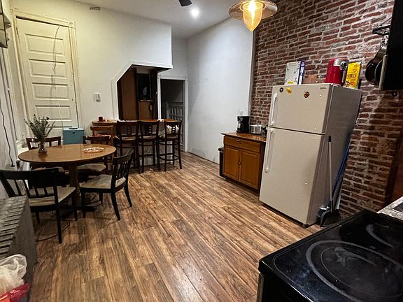 2nd image of 3631 Spring Garden St