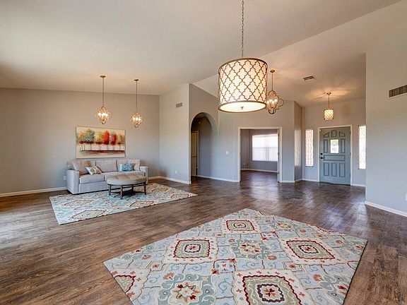 5th image of 15845 E Ponderosa Dr
