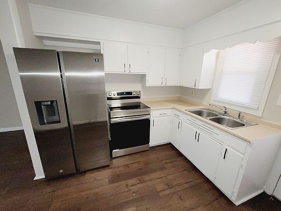 2nd image of 1825 Mountainbrook Dr