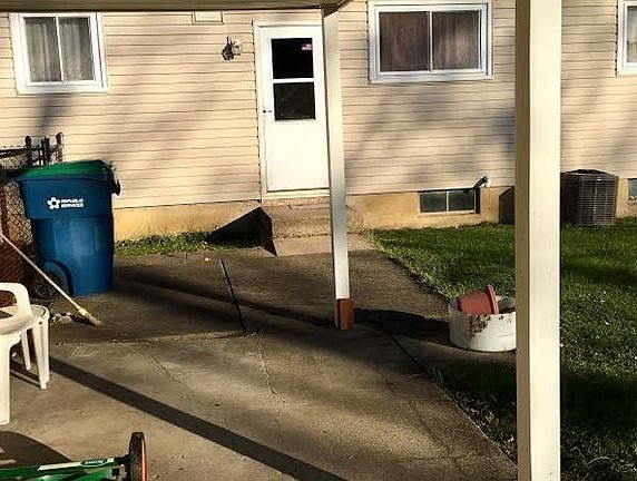 5th image of 1106 Leslie Ln