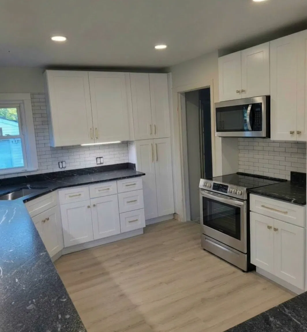 3 bed, 1772 sqft, $2,645 — Photo 2
