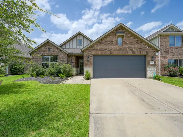 23811 Hickory Lakes Ln, New Caney, TX 77357