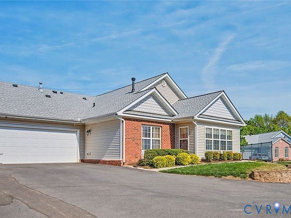 5th image of 2518 Wanstead Ct