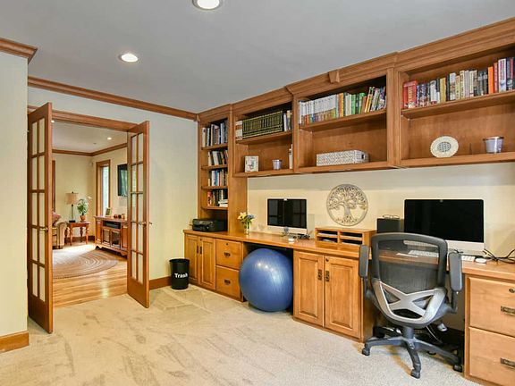 4th image of 2110 Duck Cove Dr