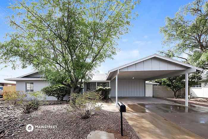 1st image of 2407 W Shady Glen Ave