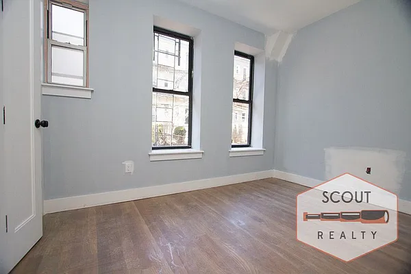 Rented by SCOUTBK.COM | media 71