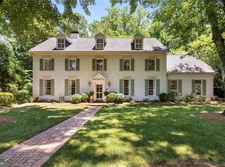 934 Hawick Dr NW, Atlanta, GA 30327