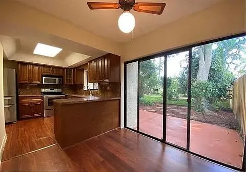 8321 SW 39th Ct — Photo 36