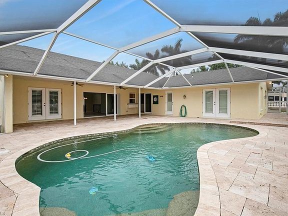 4th image of 1208 SW 50th St