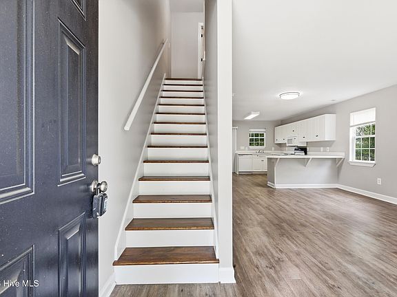 5th image of 1904 E 3rd Street #A&B