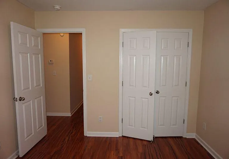 1368 Island Town Dr — Photo 3