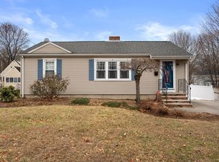 87 Wentworth Ave, Lowell, MA 01852