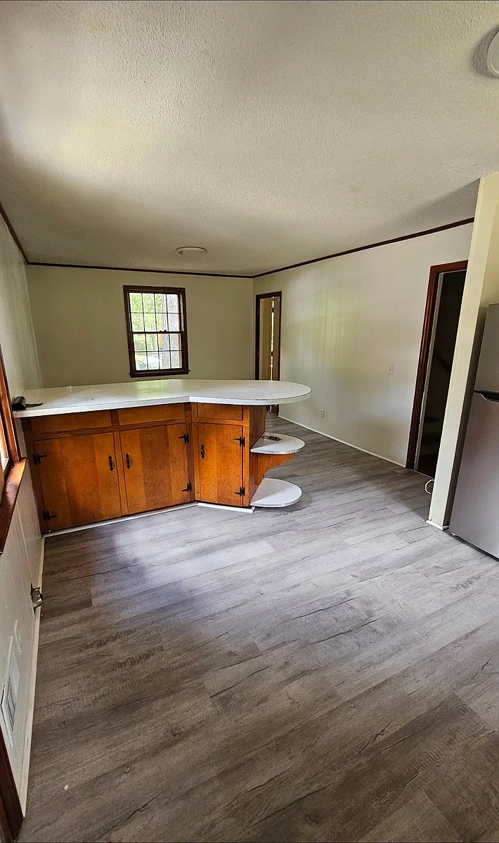 Building Photo - 5619 Middleton Ct