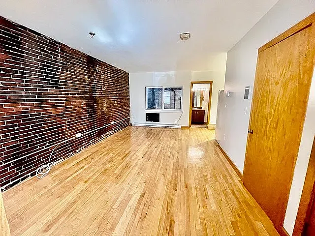 1 bed, 9999 sqft, $2,600 — Photo 4