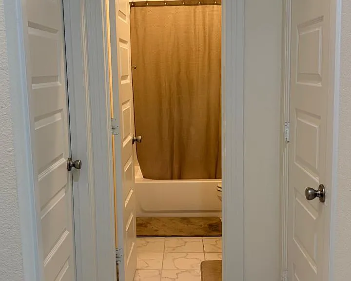 524 Oakmoss St — Photo 33
