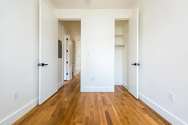 Rented by Nooklyn NYC LLC | media 34