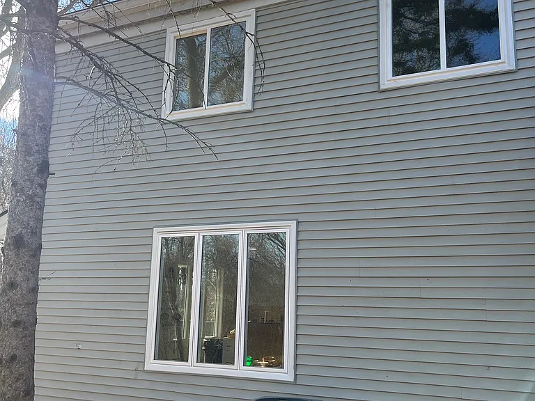 4870 Grenwich Trl N — Photo 2
