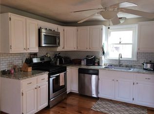 93 Ebony Ct, North Kingstown, RI 02852