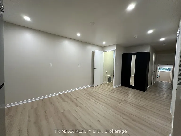 93 Jeffcoat Dr #BASEMENT — Photo 7