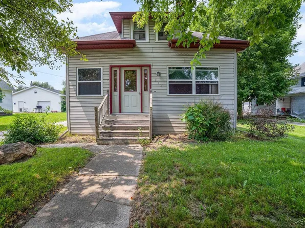 232 S Hemlock Rd, Hemlock, MI 48626