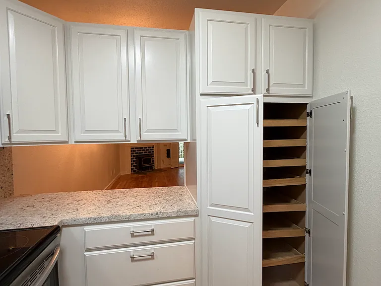 14425 NE 40th St #C102 — Photo 12