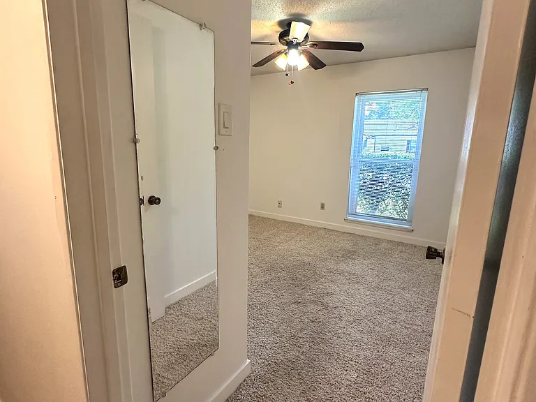 3817 Commonwealth Dr — Photo 10