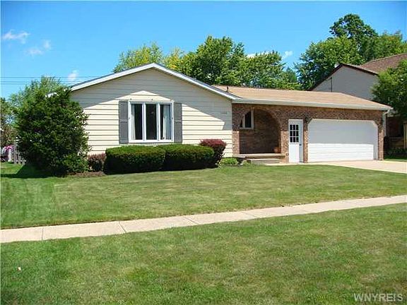2nd image of 1106 Thomas Fox Dr E