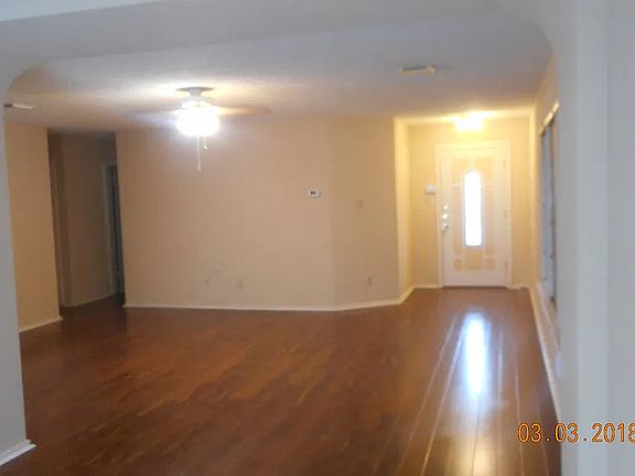 3rd image of 2111 Mossy Creek Dr