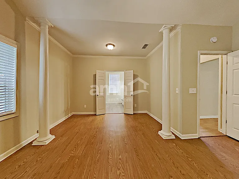 960 Fountain Glen Dr — Photo 11
