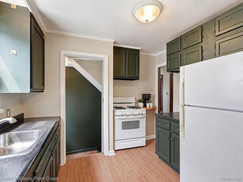 905 N Kenwood Ave, photo 11