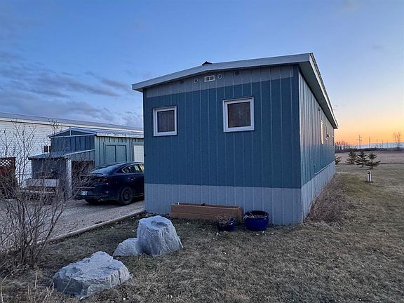2nd image of 8 Kenbro Park Rd