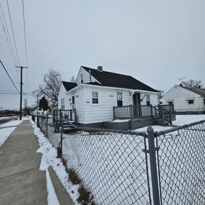 7003 Ford Ave, Warren, MI, 48091