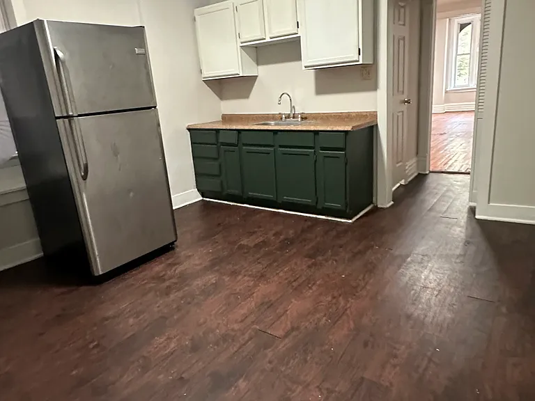 1631 S California Ave #1F — Photo 6
