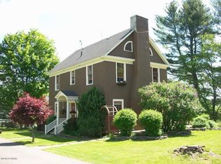 10 Noble Ln, Bethany, PA 18431