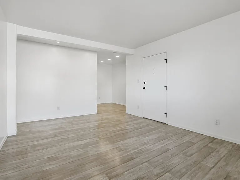 3613 S Sheridan Blvd #16 — Photo 4