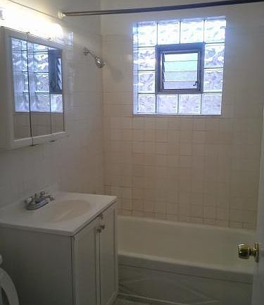 3rd image of 7824 S South Shore Dr APT 2A