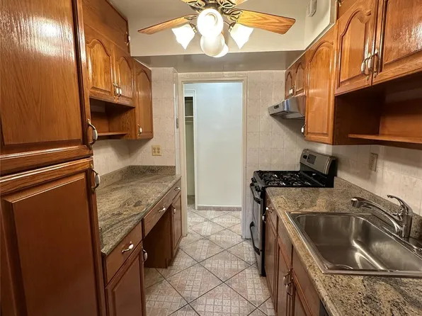 153-25 88th Street #4B, Howard Beach, NY 11414