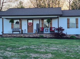 2830 Riverview Rd, Lenoir City, TN 37771