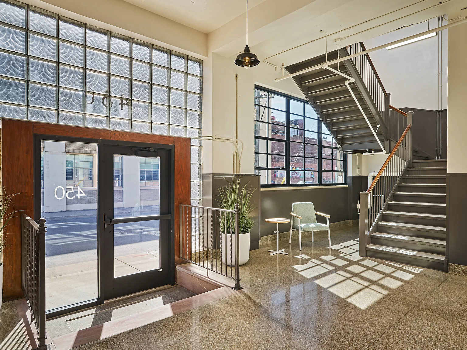 The Amsterdam Lofts — Photo 4