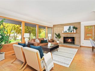 1455 Spring Valley Rd, Golden Valley, MN 55422