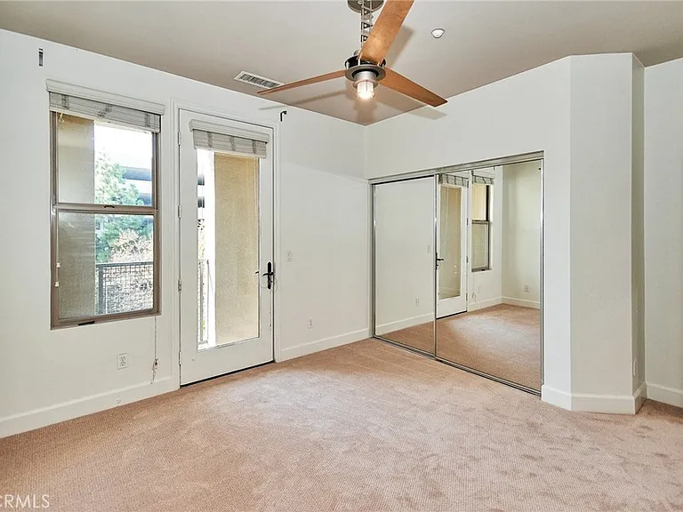 15 Vantis Dr — Photo 15