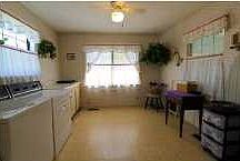 4th image of 1038 Blanton Dr