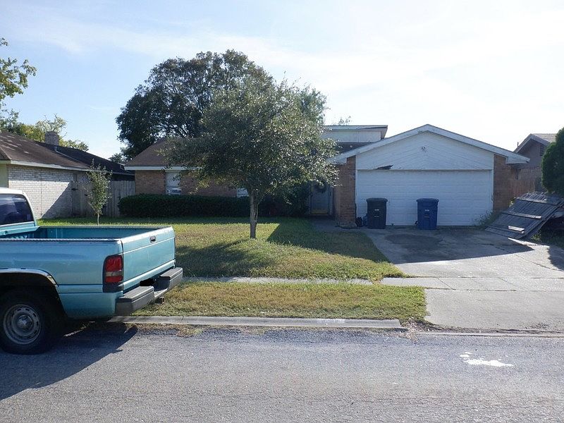 1st image of 7413 Piper Dr