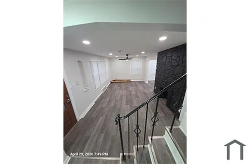 5199 Arch St Photo 1