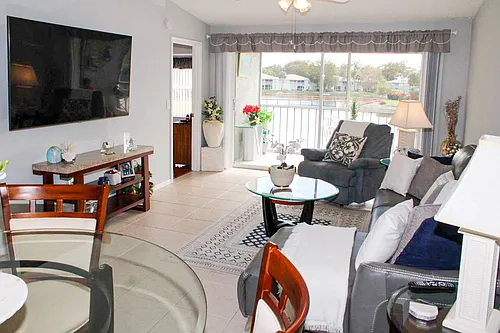 885 New Waterford Dr #201 Photo 1